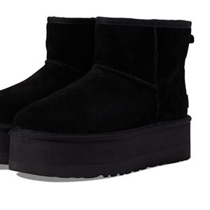 UGG Classic Mini Platform Boots NWT